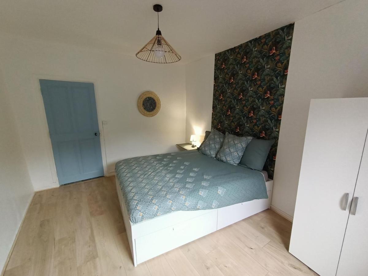 Cosy T2 Apartment Монбризон Екстериор снимка